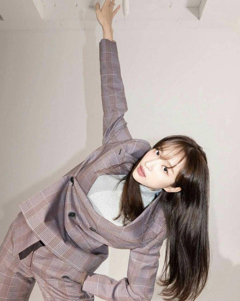 instagram.com/ ahnhani_92