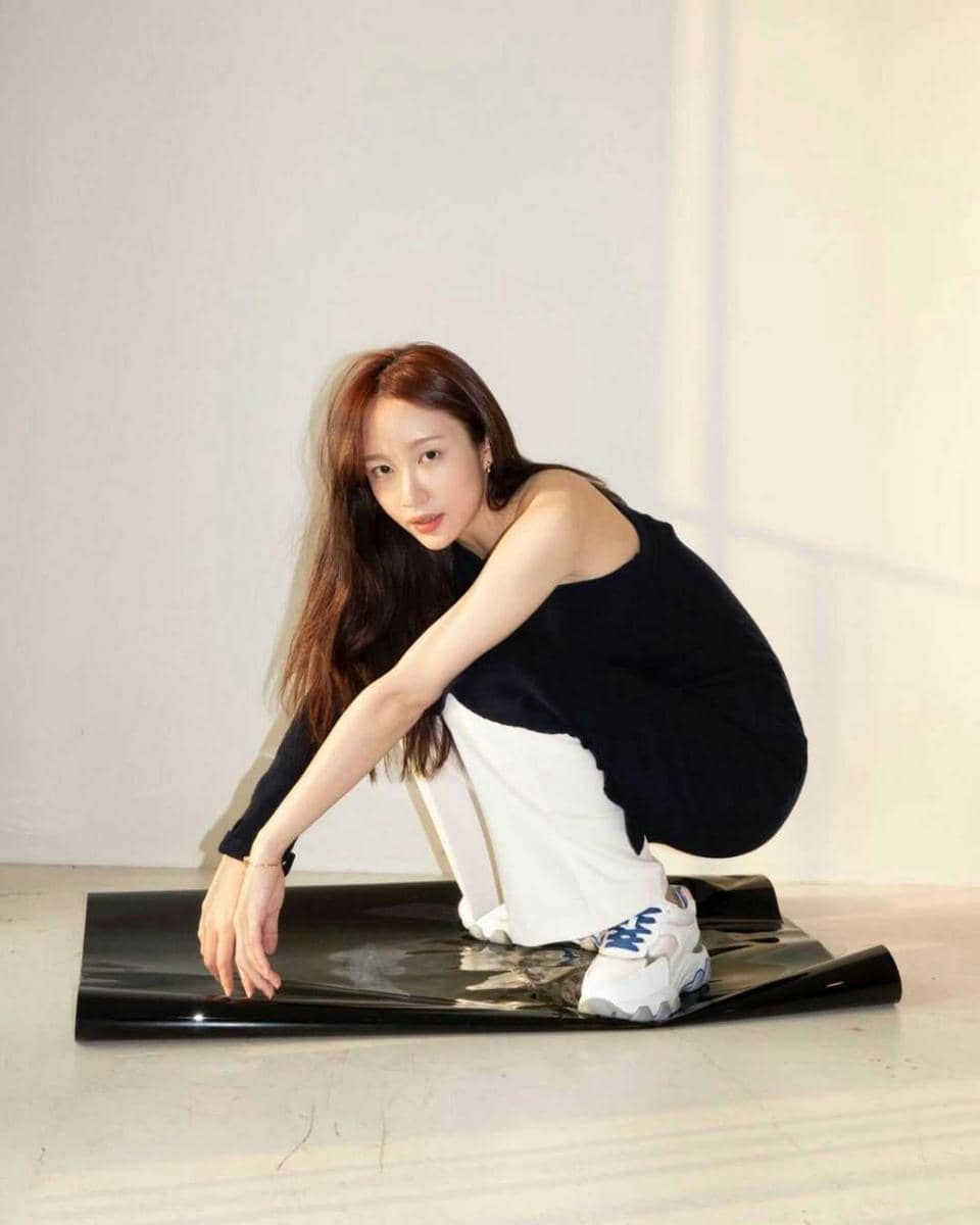 instagram.com/ ahnhani_92