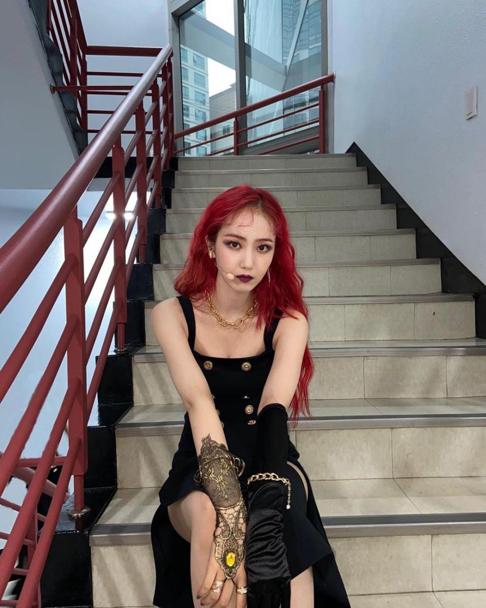 instagram.com/bscenez