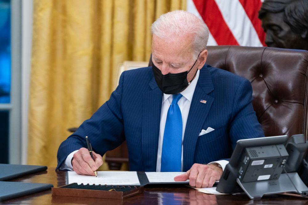 Joe Biden Cari Dana Rp173 Triliun untuk Bantu Ukraina