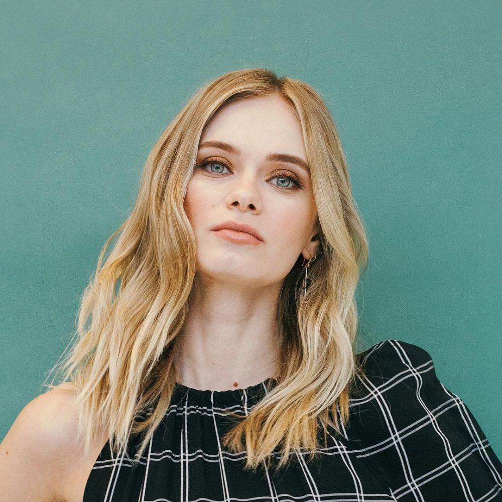 instagram.com/sara_paxton