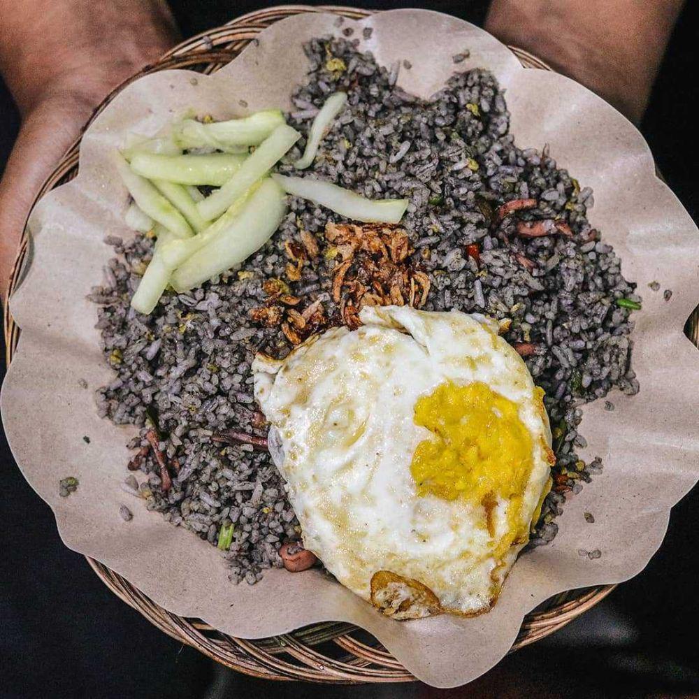 Resep Mudah Nasi Goreng Cumi Hitam yang Enak, Cocok untuk Bekal Kerja