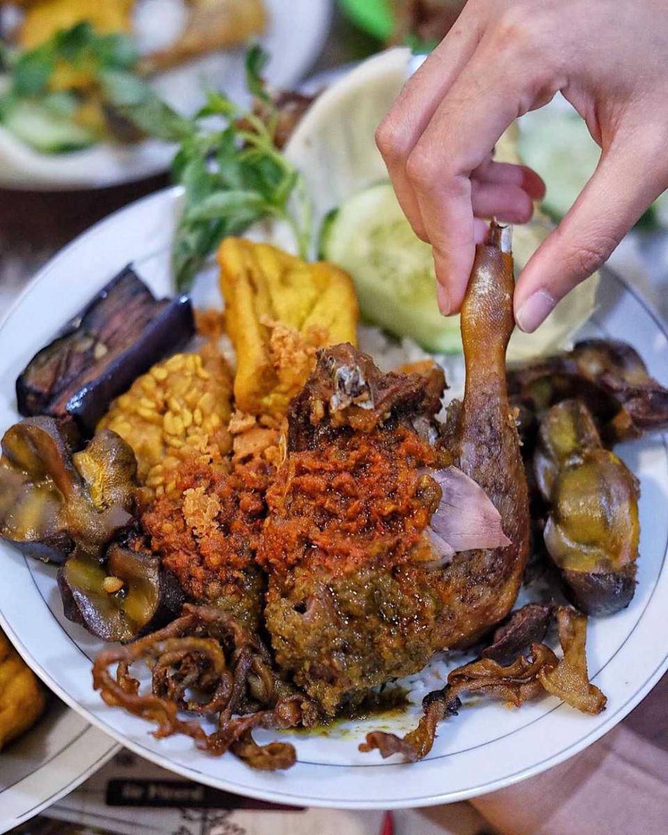 instagram.com/kokobuncit