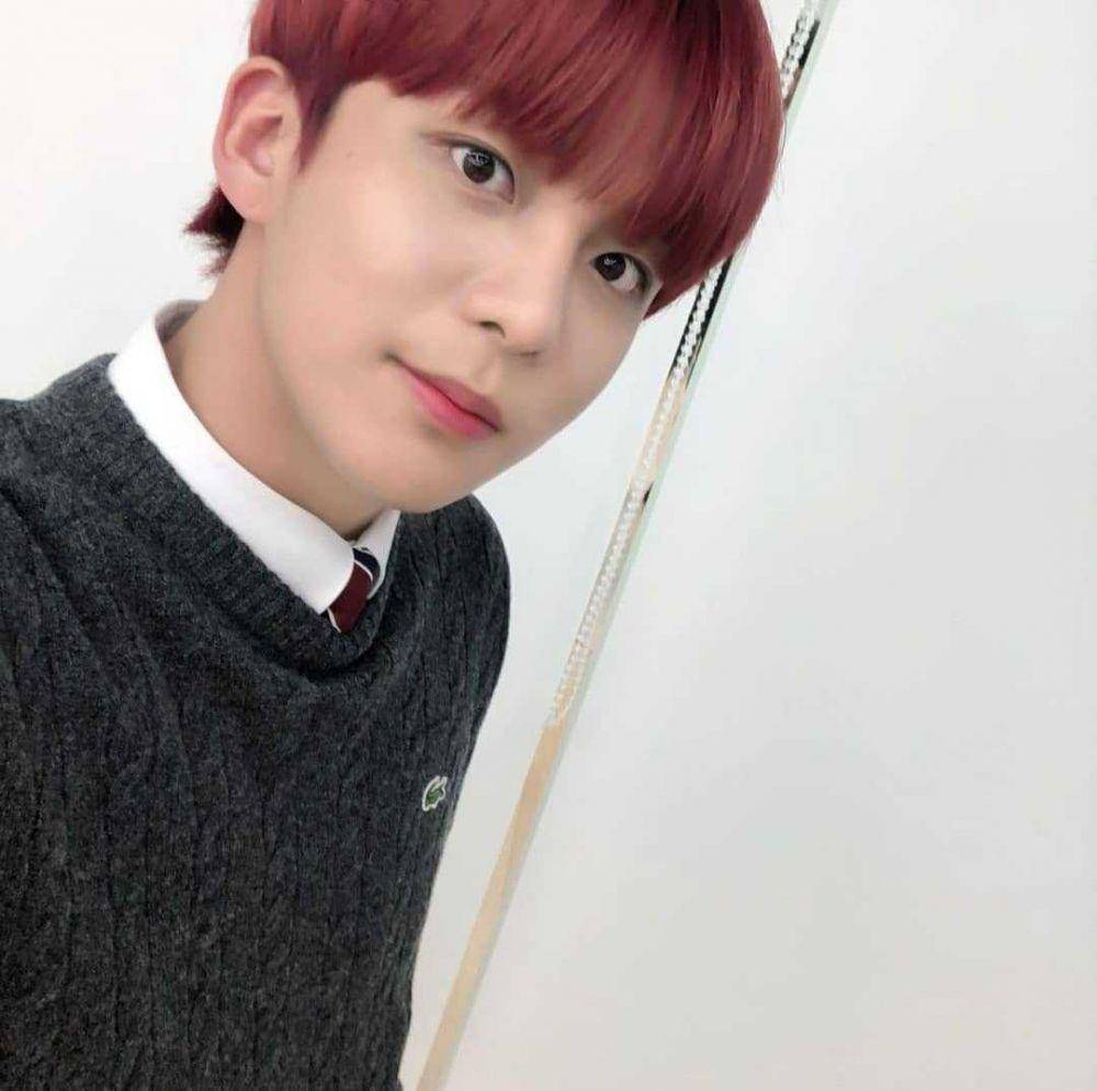 instagram.com/jongho.apple