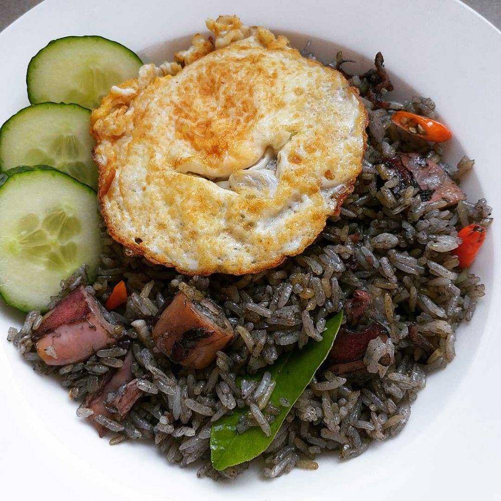 instagram.com/dhy_kitchenworld