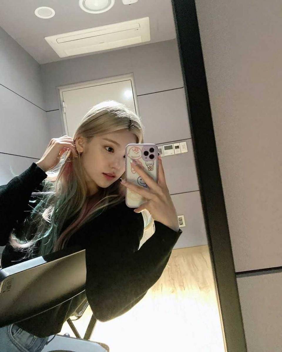 instagram.com/itzy.all.in.us