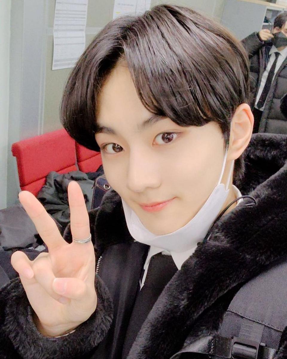 Instagram.com/jungwon.enhypen