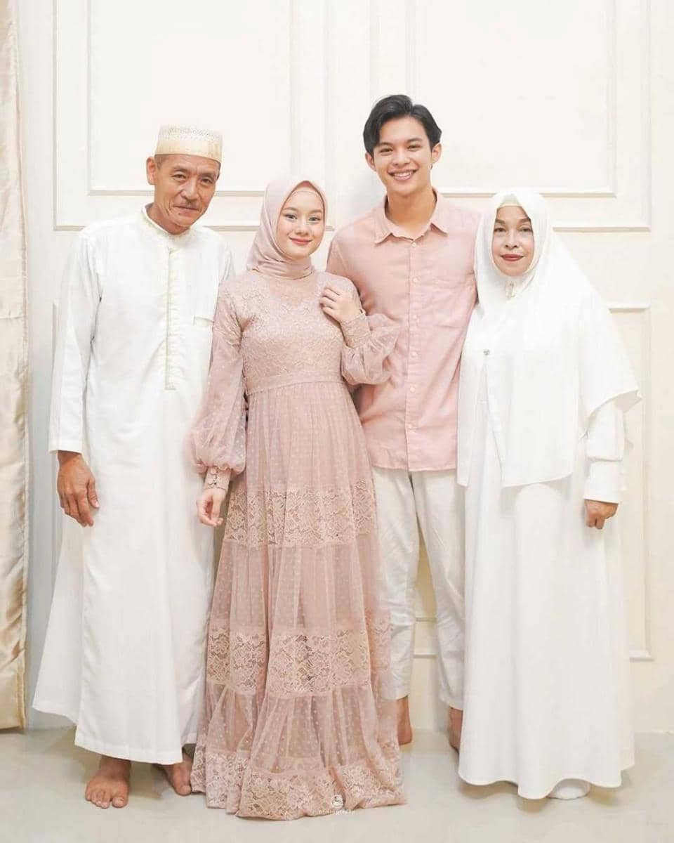 Instagram.com/dindahw