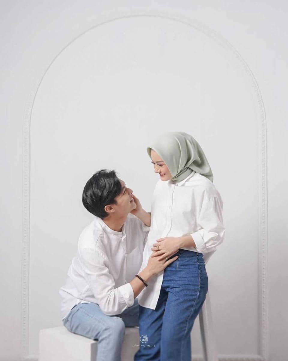 Instagram.com/dindahw