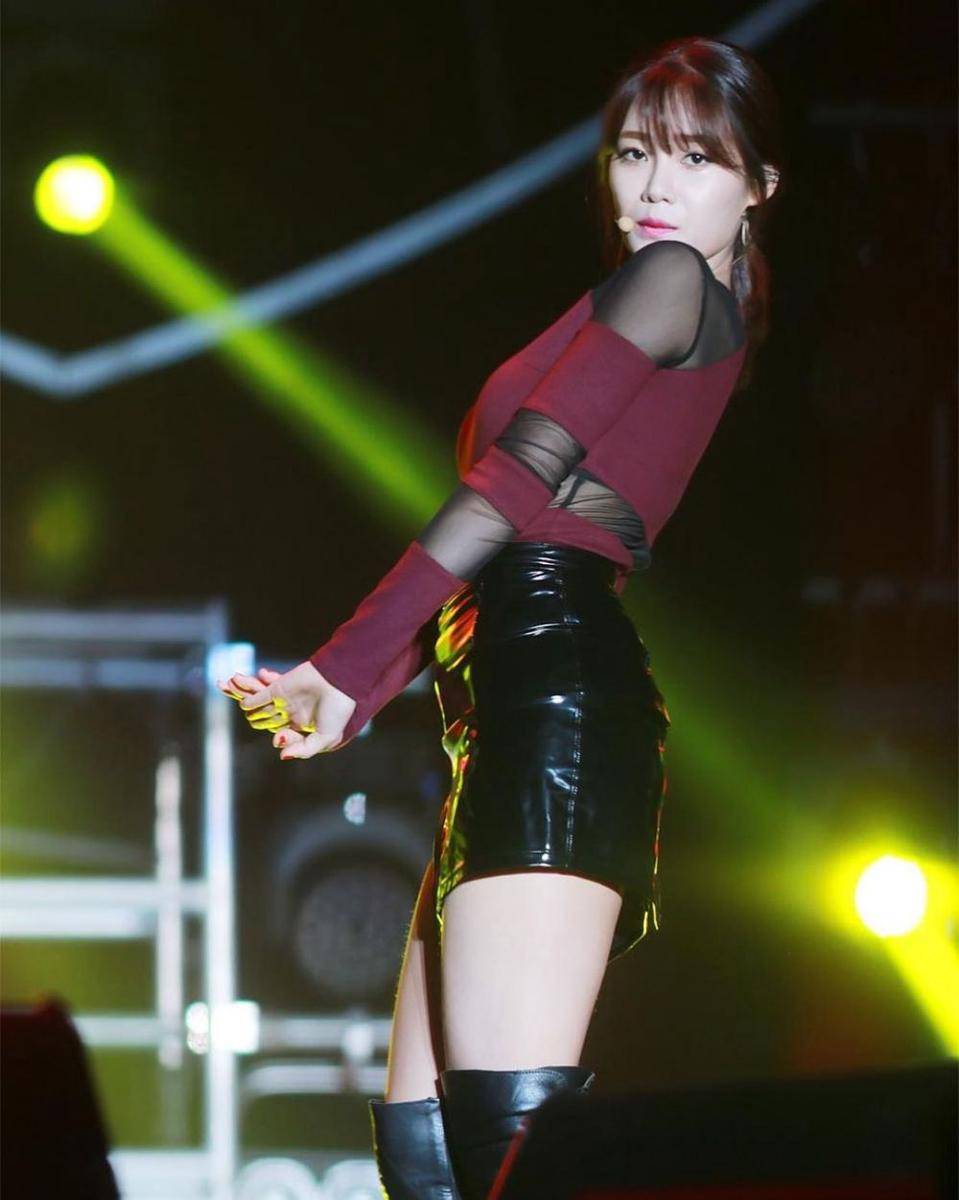 instagram.com/thankyouna9312