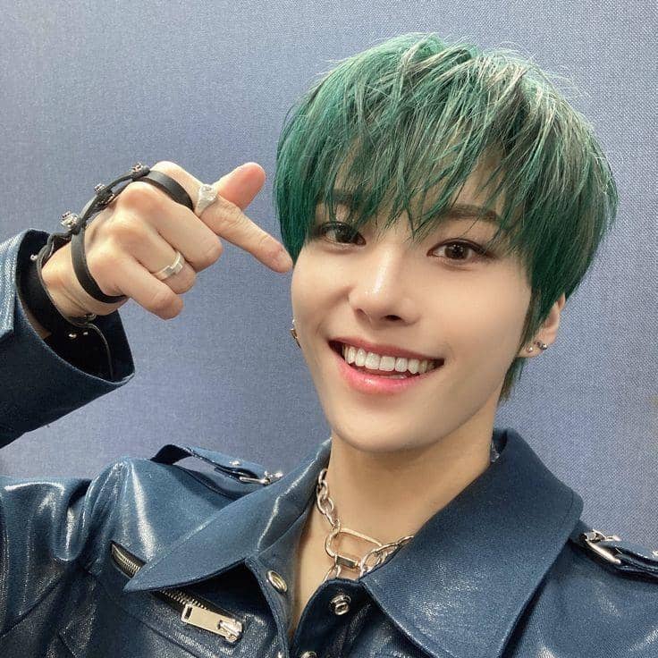 twitter.com/ELASTofficial