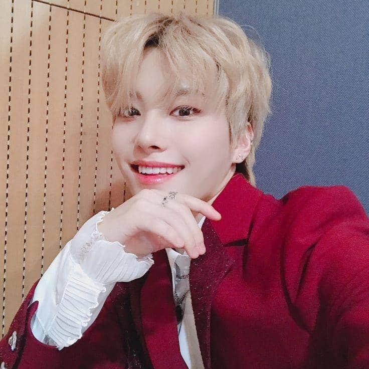 twitter.com/ELASTofficial