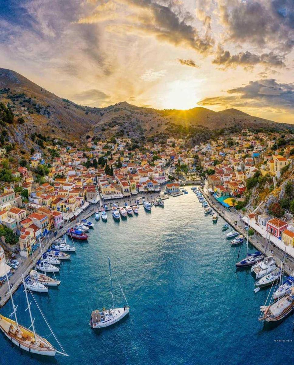 instagram/thegreek.islands