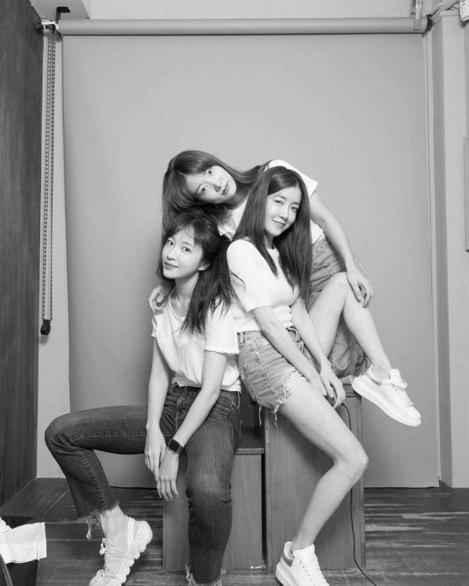 instagram.com/ahnhani_92