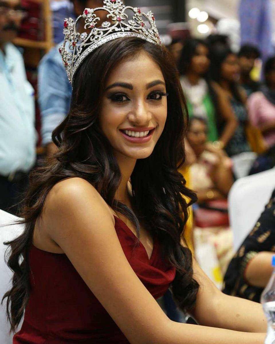 Instagram.com/anukreethy_vas
