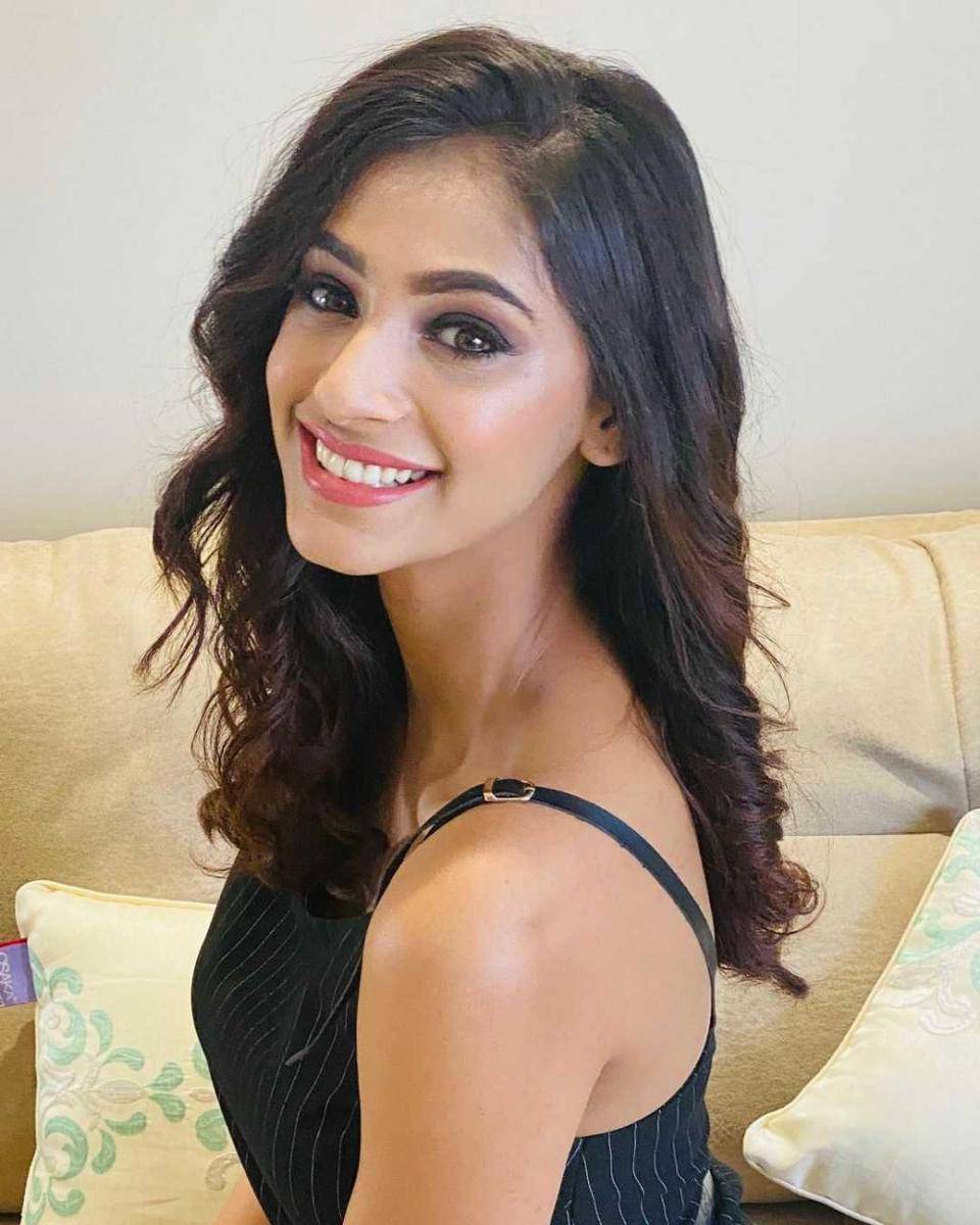 Instagram.com/anukreethy_vas