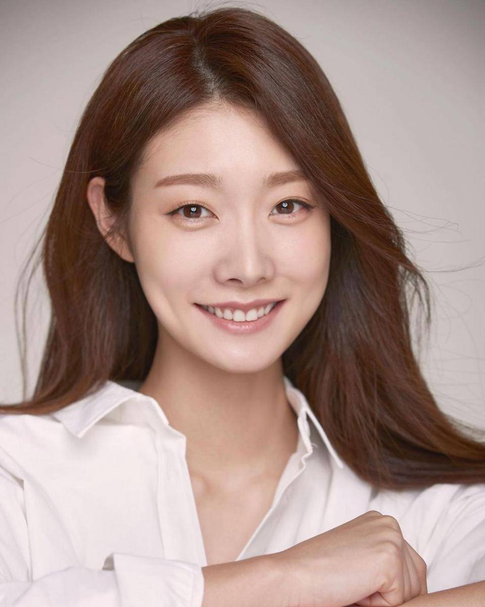 Instagram.com/minguri__90/
