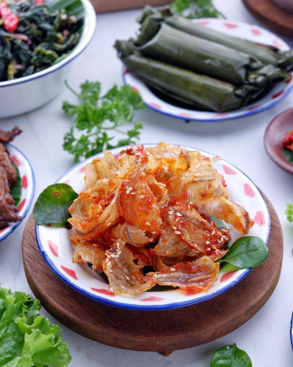 instagram.com/radissafood