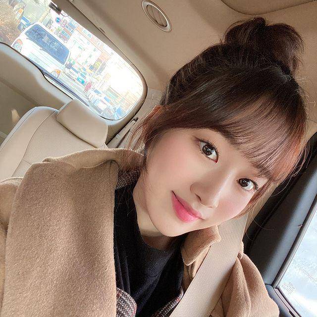 instagram.com/redsquare.official