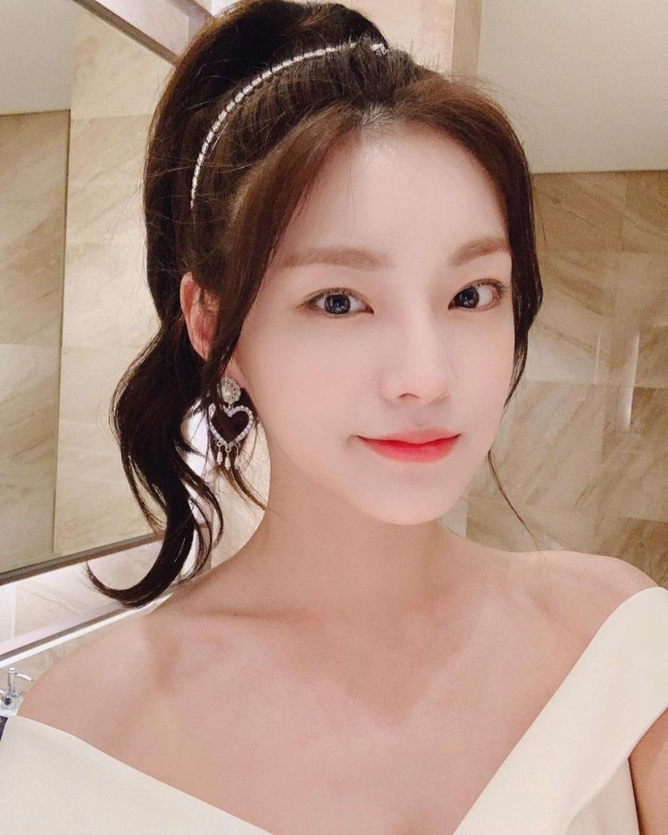 instagram.com/sweetchaekyung