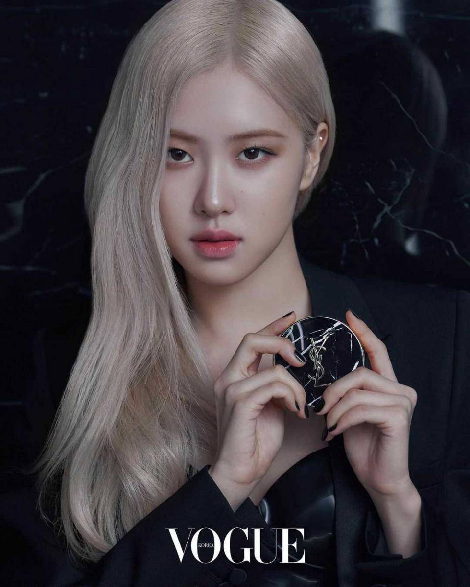 instagram.com/roses_are_rosie