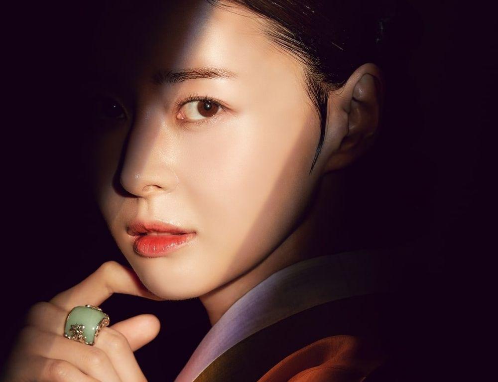 9 Potret Manis Kwon Nara dalam Balutan Hanbok di 'Secret Royal Agent'