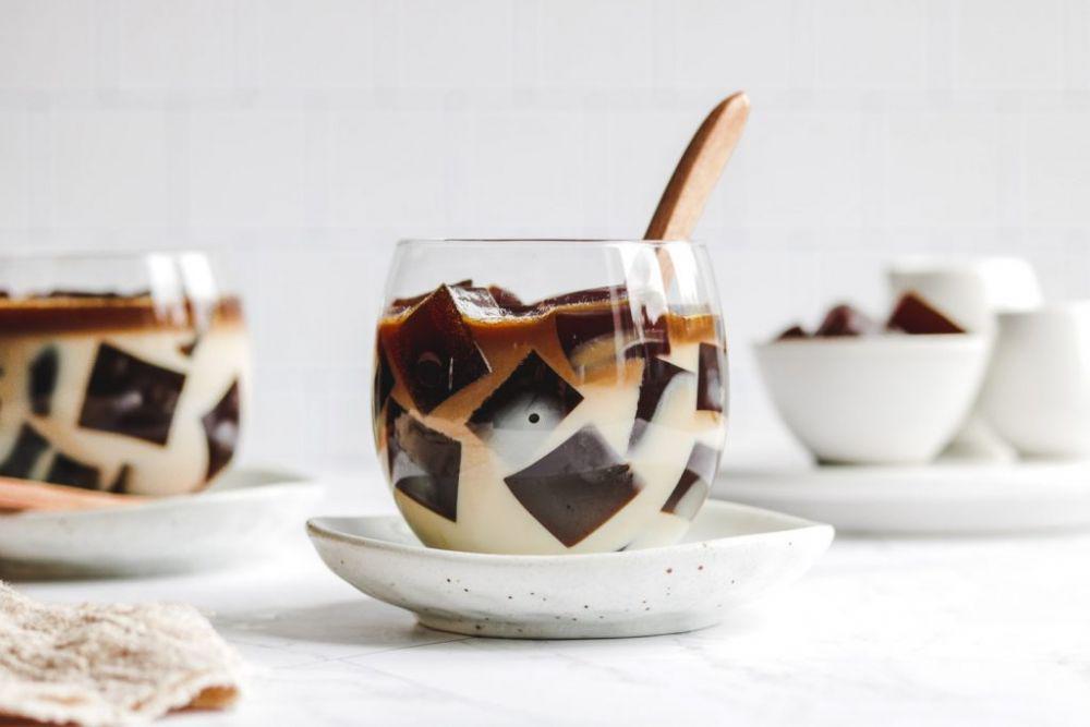 Resep Es Susu Jelly Cokelat yang Enak dan Menyegarkan, Coba yuk!