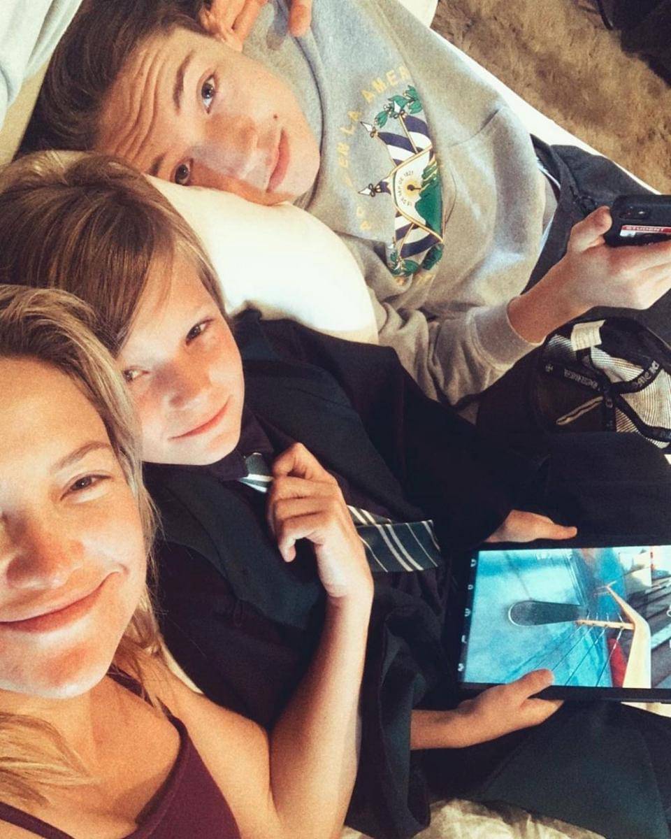 instagram.com/katehudson