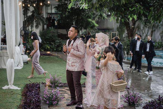instagram.com/adhipermana_