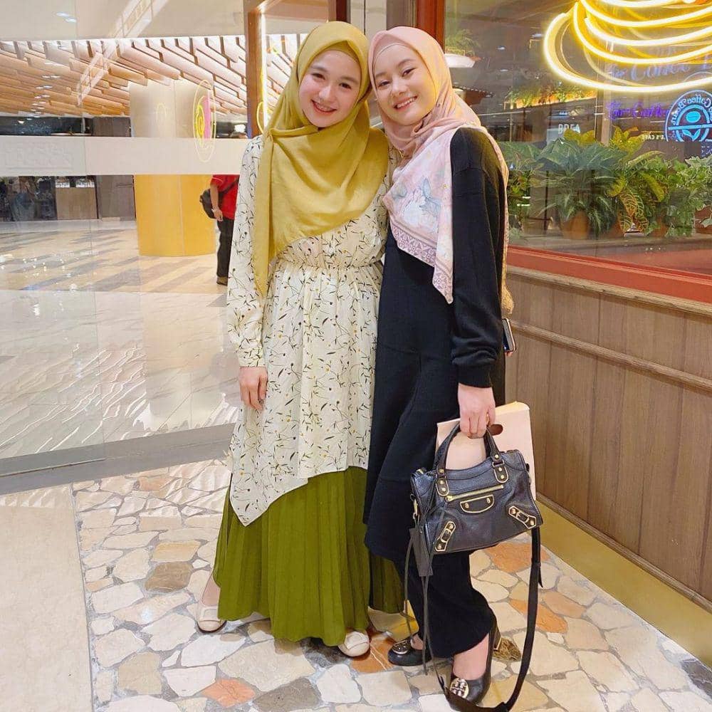 instagram.com/asrikasura