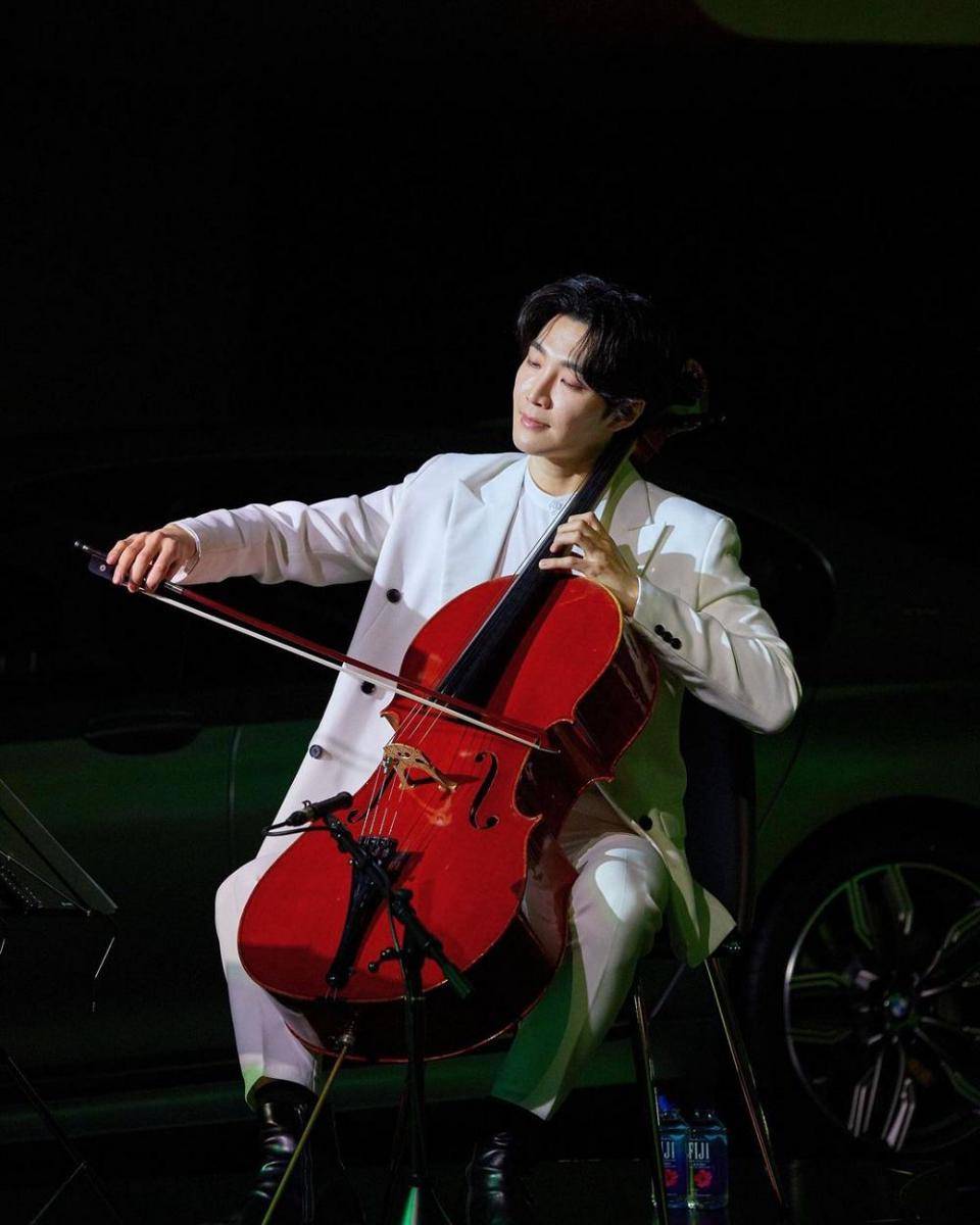 instagram.com/jinho_hong