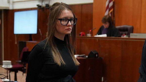 Tersangka kasus pencurian sekaligus miliarder palsu asal Jerman, Anna Sorokin. (Twitter.com/Jezebel)