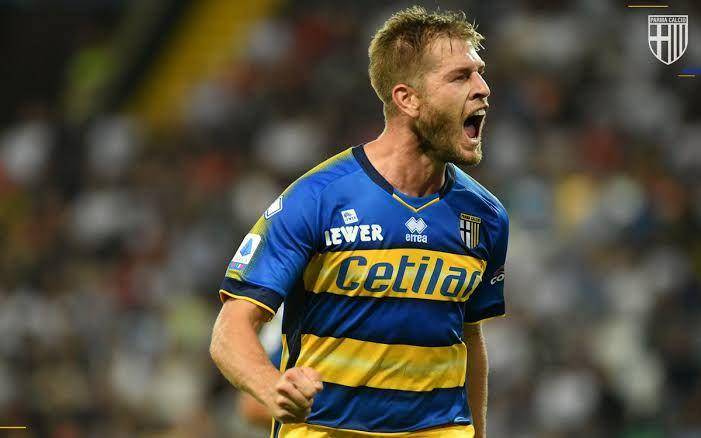 twitter.com/ParmaCalcio_en