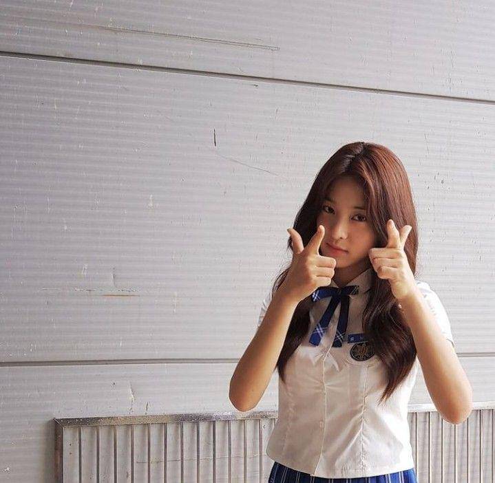 instagram.com/_seorina