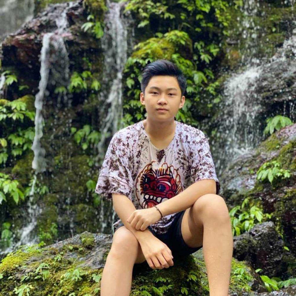 Makin Eksis, 10 Potret Kece Samuel Cipta yang Bikin Gagal Fokus