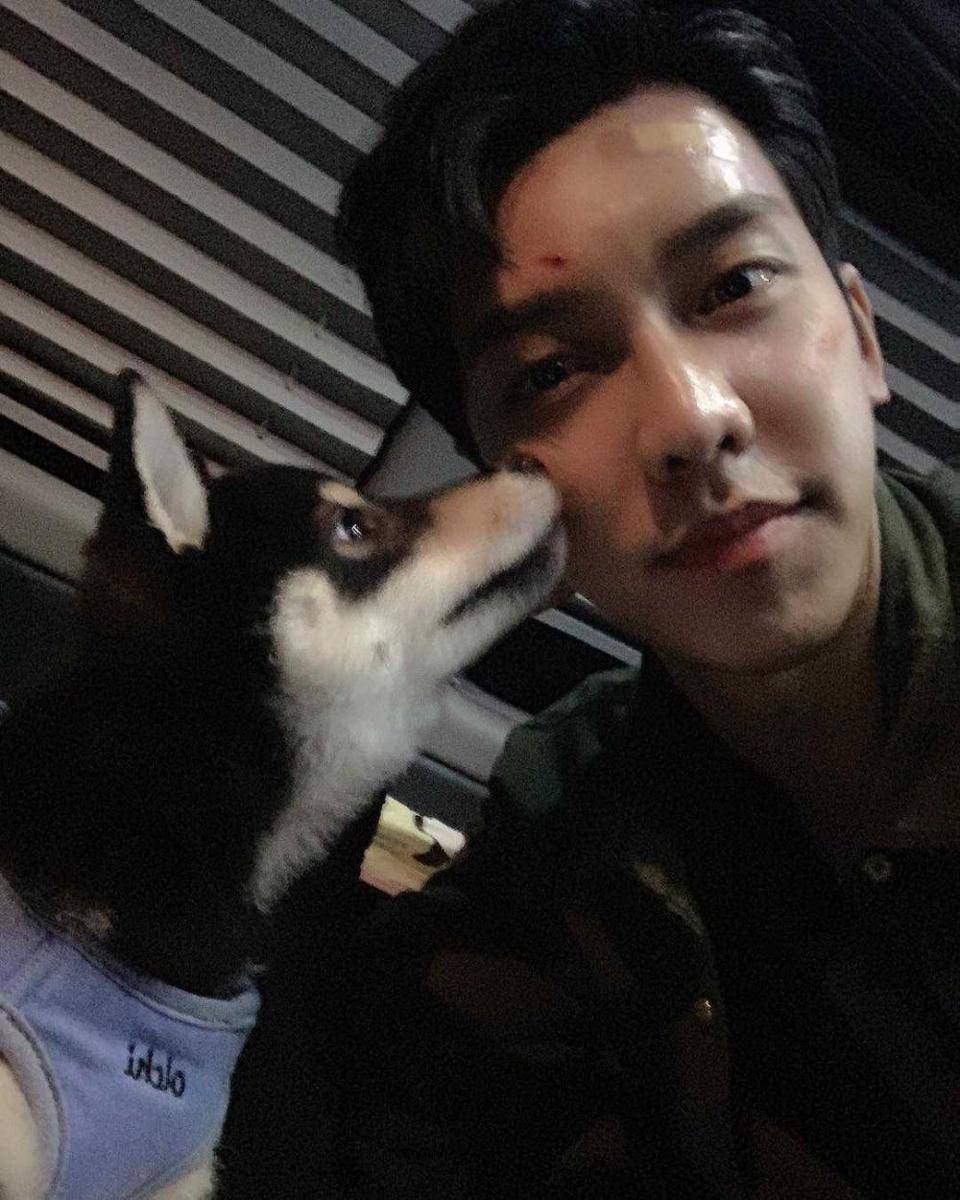 instagram.com/leeseunggi.official