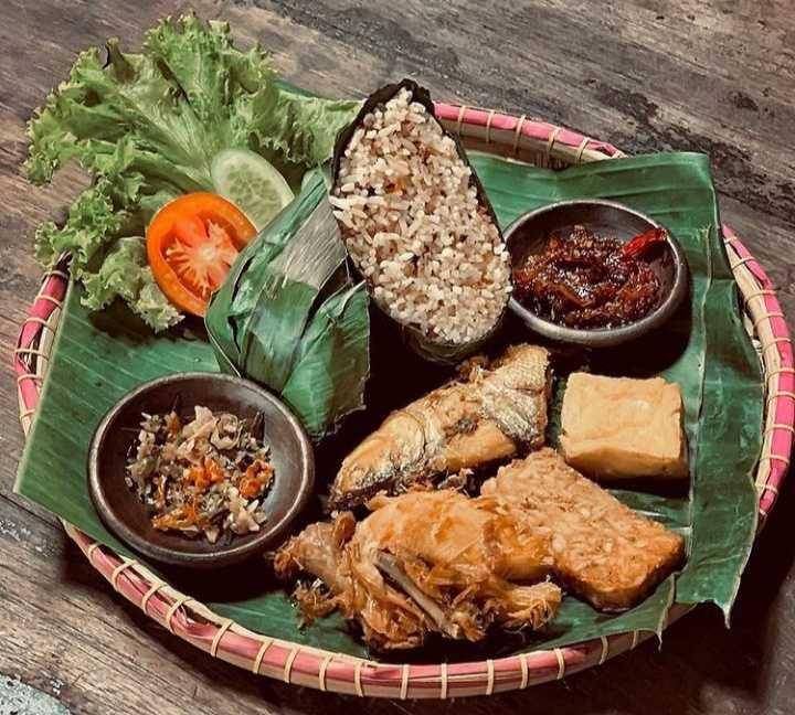 Resep Nasi Tutug Oncom Khas Sunda, Si Primadona Masakan Nusantara