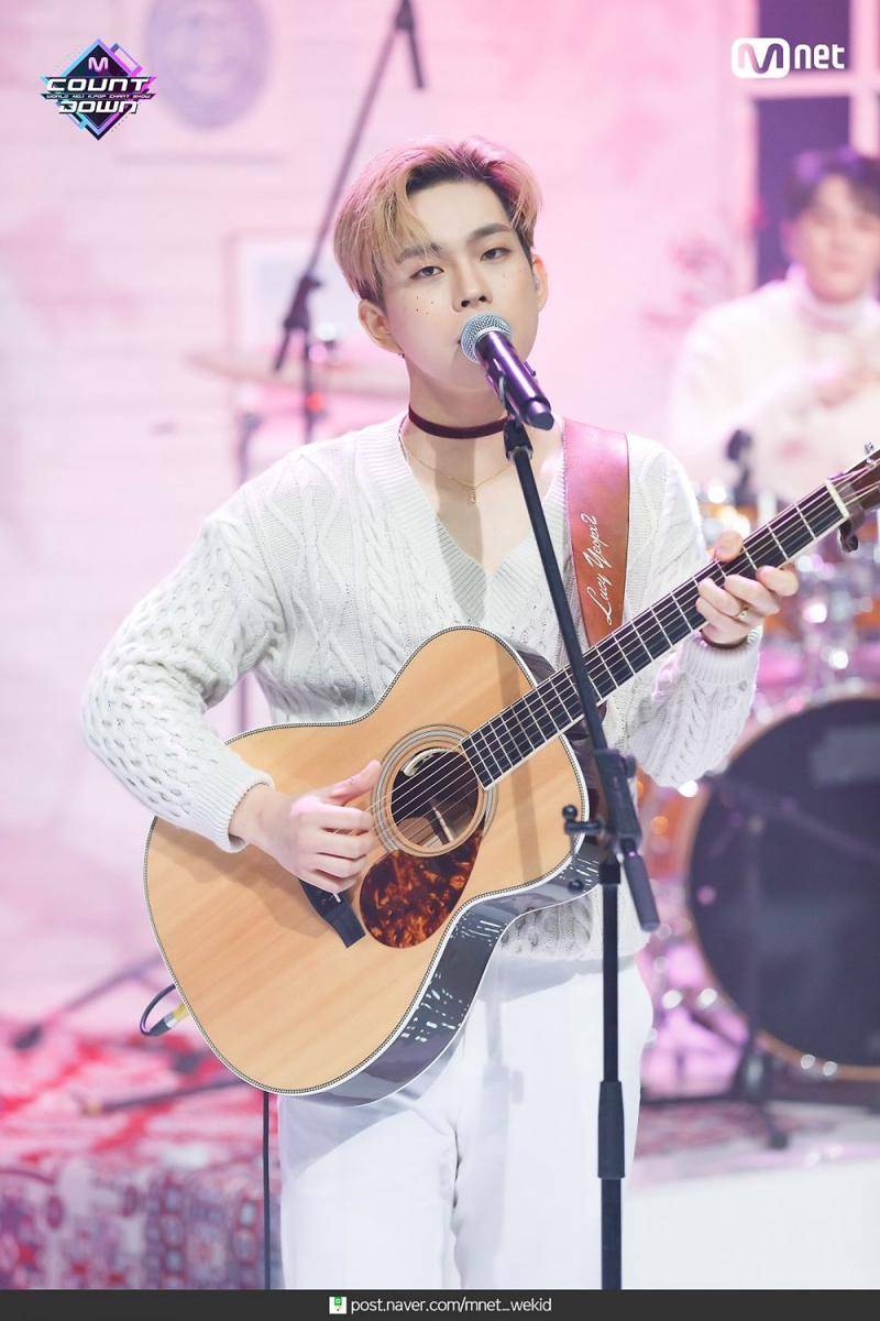 post.naver.com/mnet_wekid