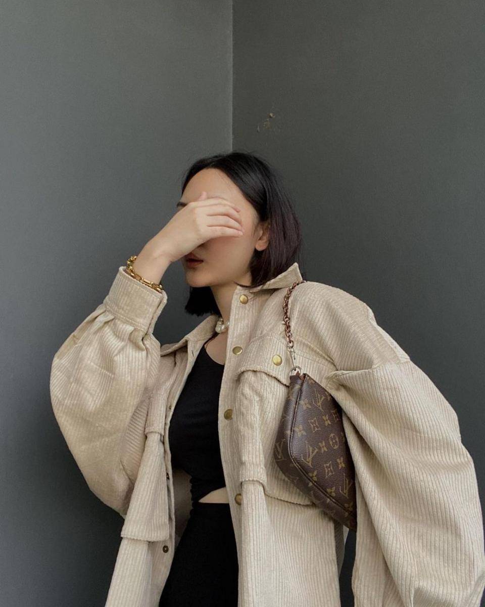instagram.com/bellaclrs