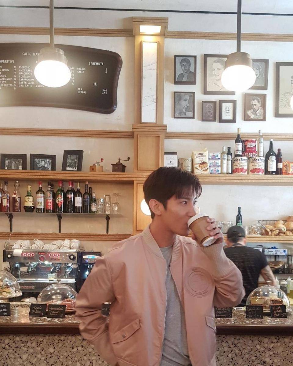 instagram.com/changmin88