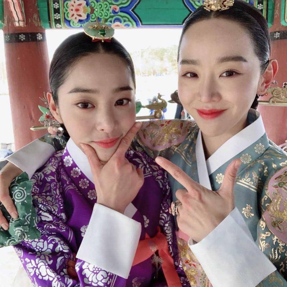 instagram.com/_seorina