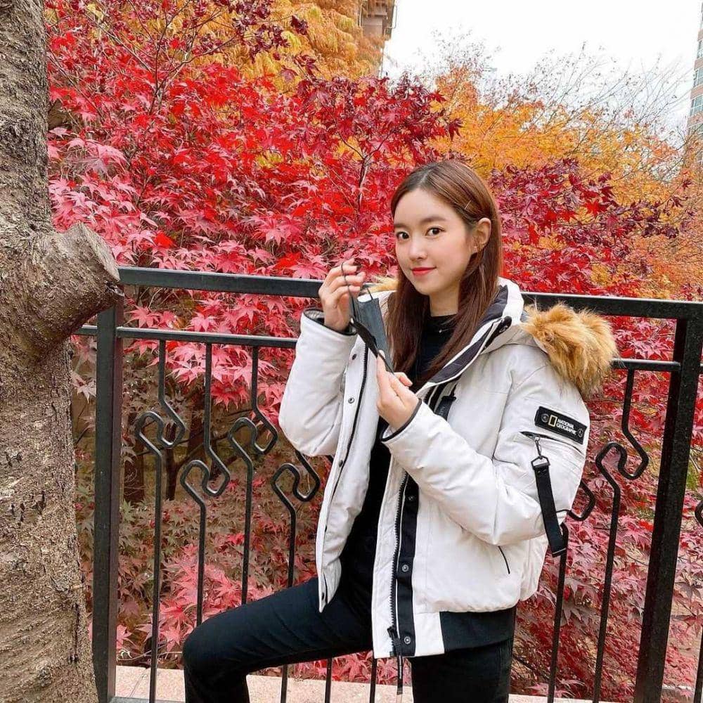 instagram.com/jinseyun.go