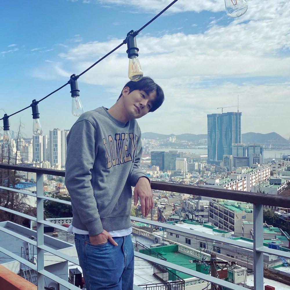 instagram.com/younseob