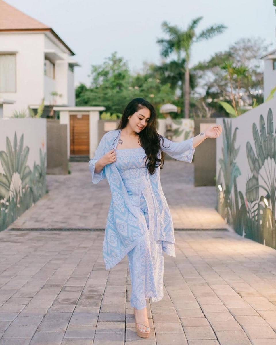 Instagram.com/celine_evangelista