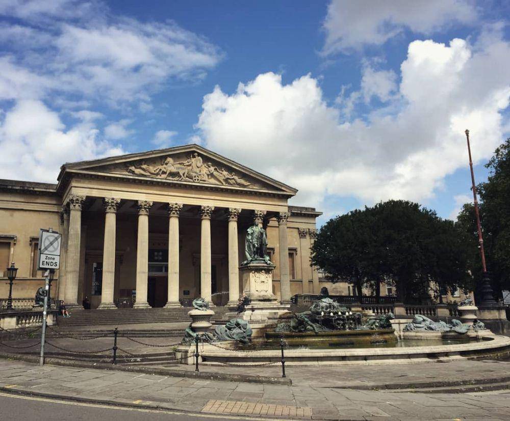 instagram.com/universityofbristol