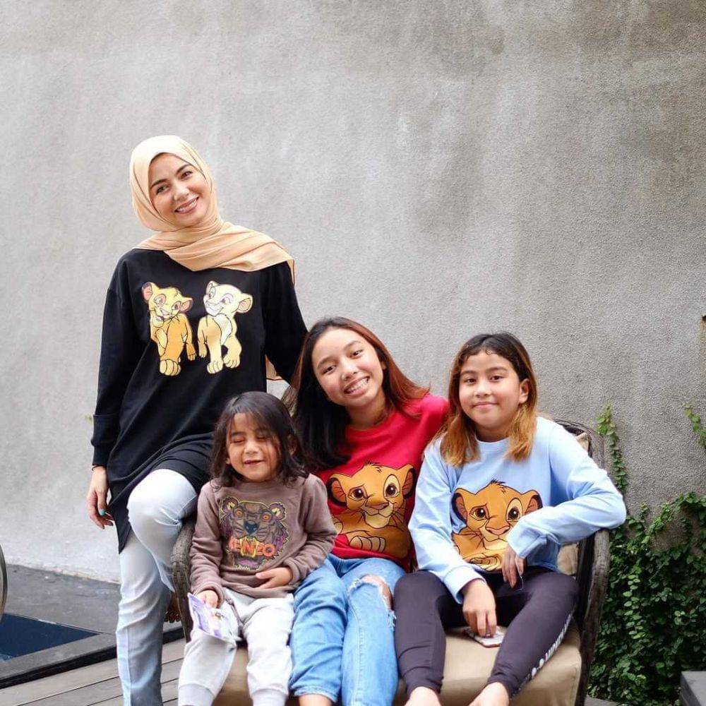 Instagram.com/meisya__siregar