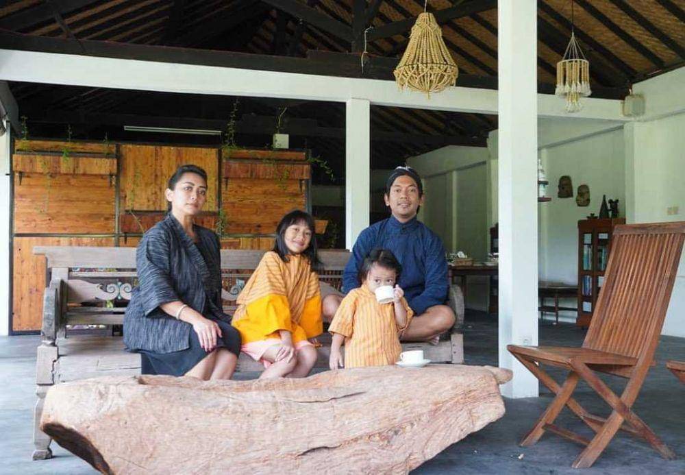 Instagram.com/rianekkypradipta