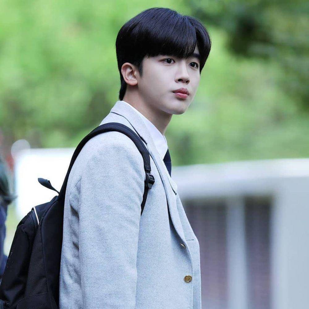instagram.com/kimyohanalways
