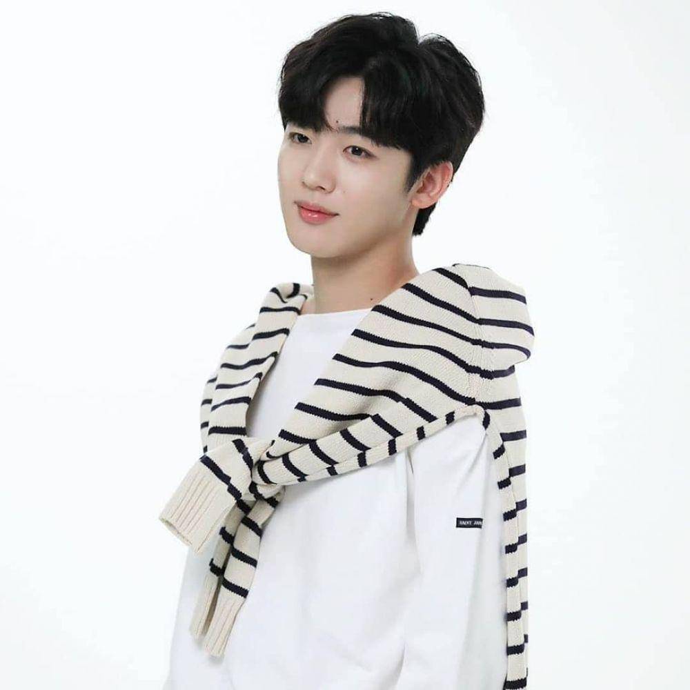 instagram.com/kimyohanalways