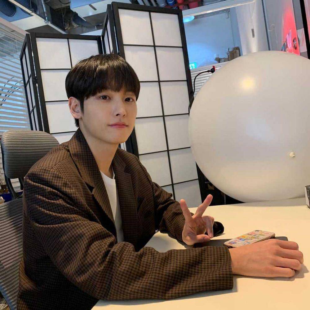 instagram.com/sf9official